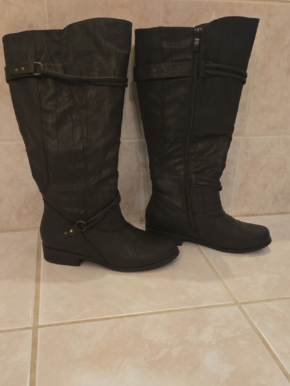 Dark Brown Women's Mid-Calf Zip Riding Boots - Classic Everyday Style